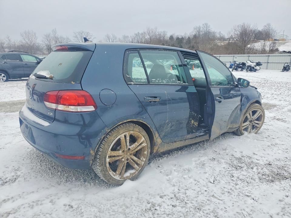 2011 Volkswagen Golf