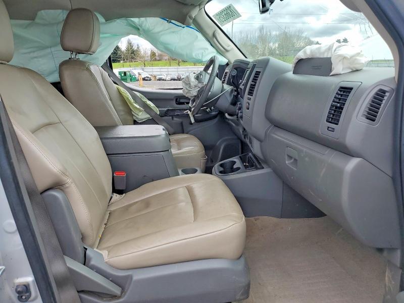 2019 Nissan 2019 Niss NV Passenger Van 350