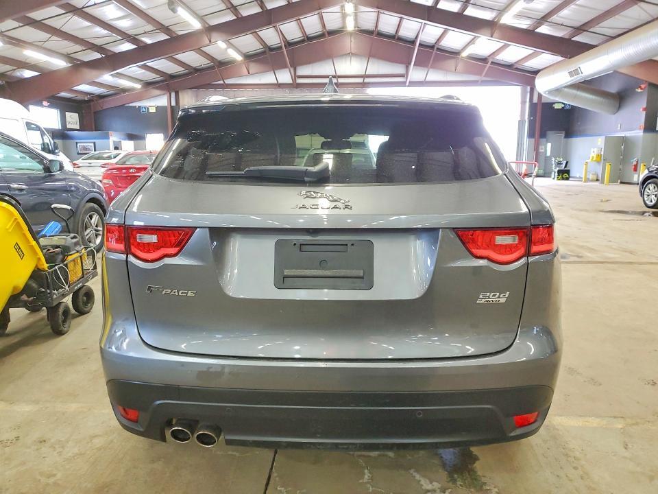 2018 Jaguar F-pace Premium