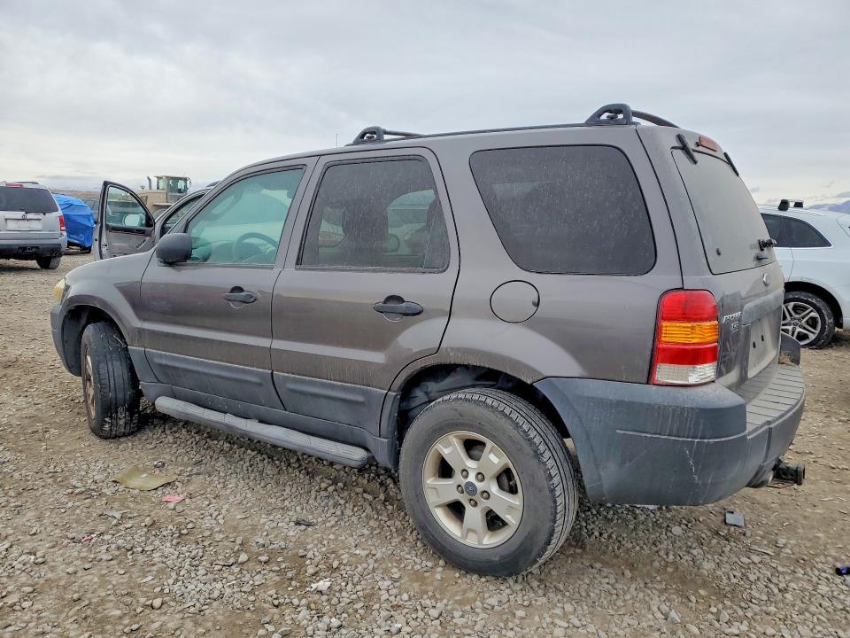2005 Ford Escape xlt