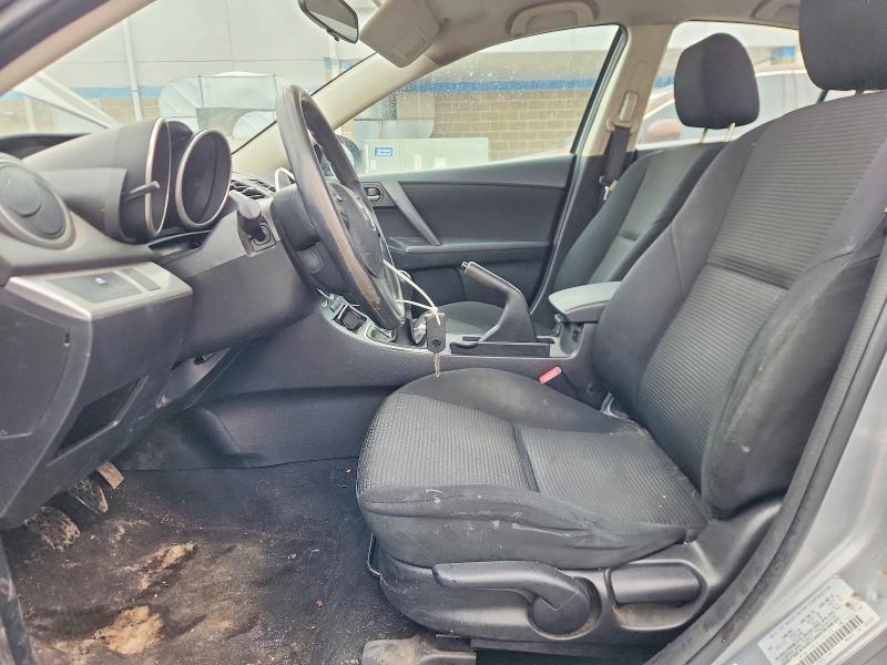 2013 Mazda 3 I
