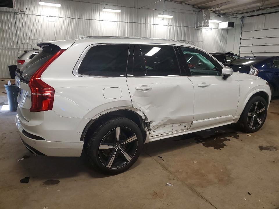 2019 Volvo Xc90 T5 R-design