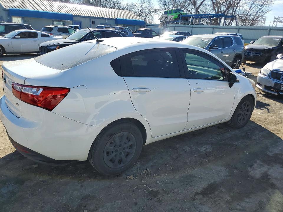 2013 KIA Rio lx