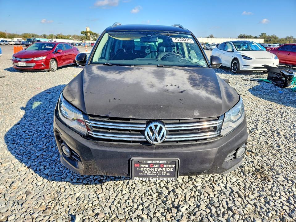 2016 Volkswagen Tiguan s