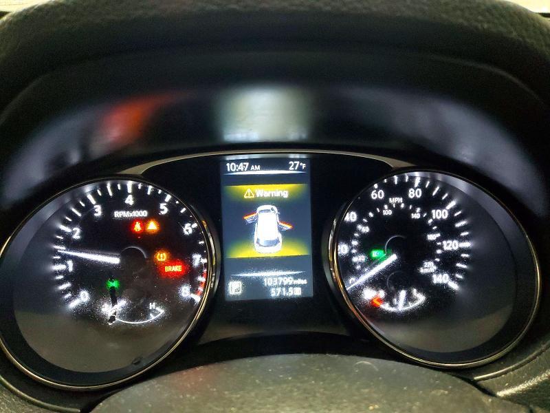 2015 Nissan Rogue sv