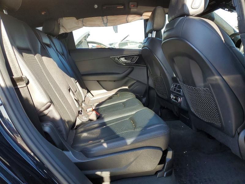 2017 Audi Q7 Prestige