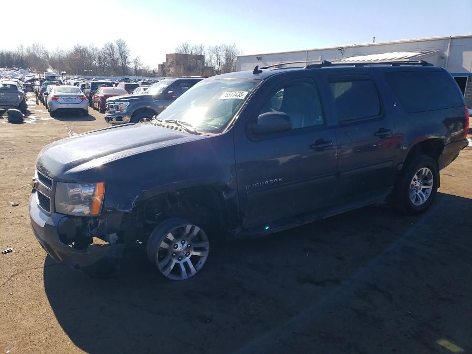 2013 Chevrolet Suburban K1500 lt