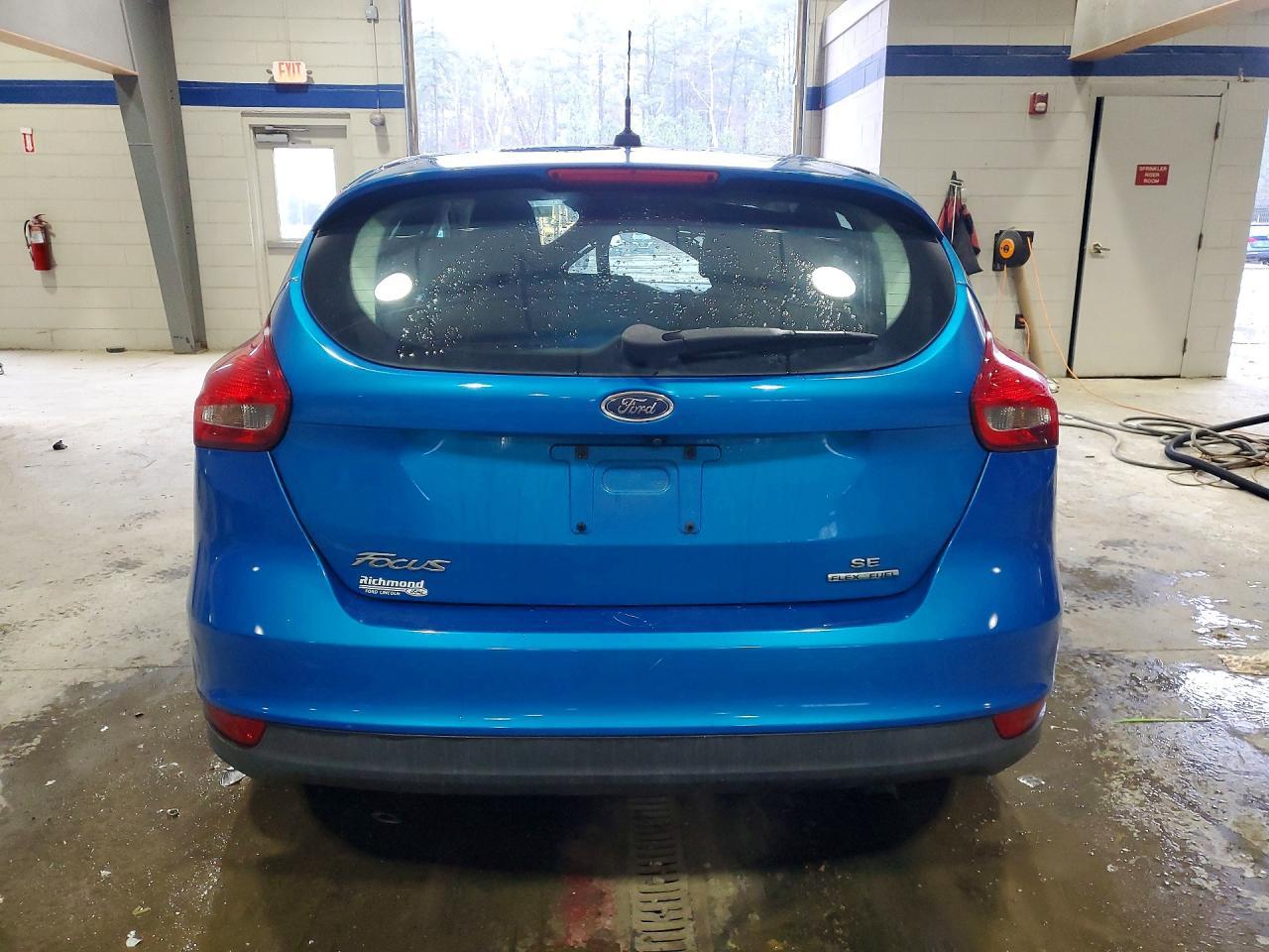 2016 Ford Focus se