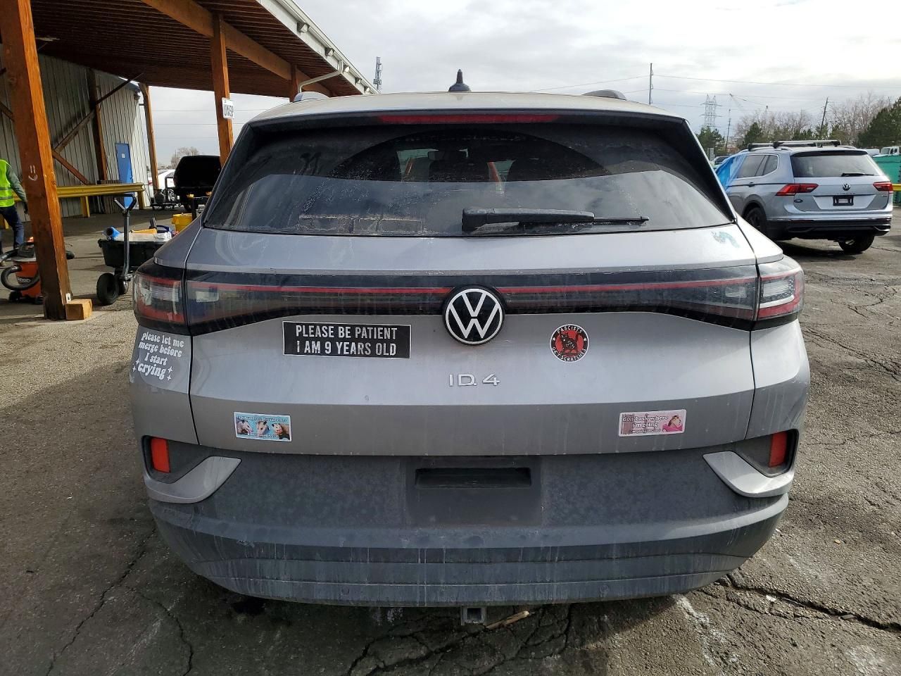 2023 Volkswagen Id.4 pro