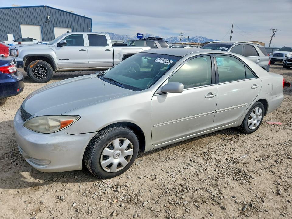 2002 Toyota Camry le