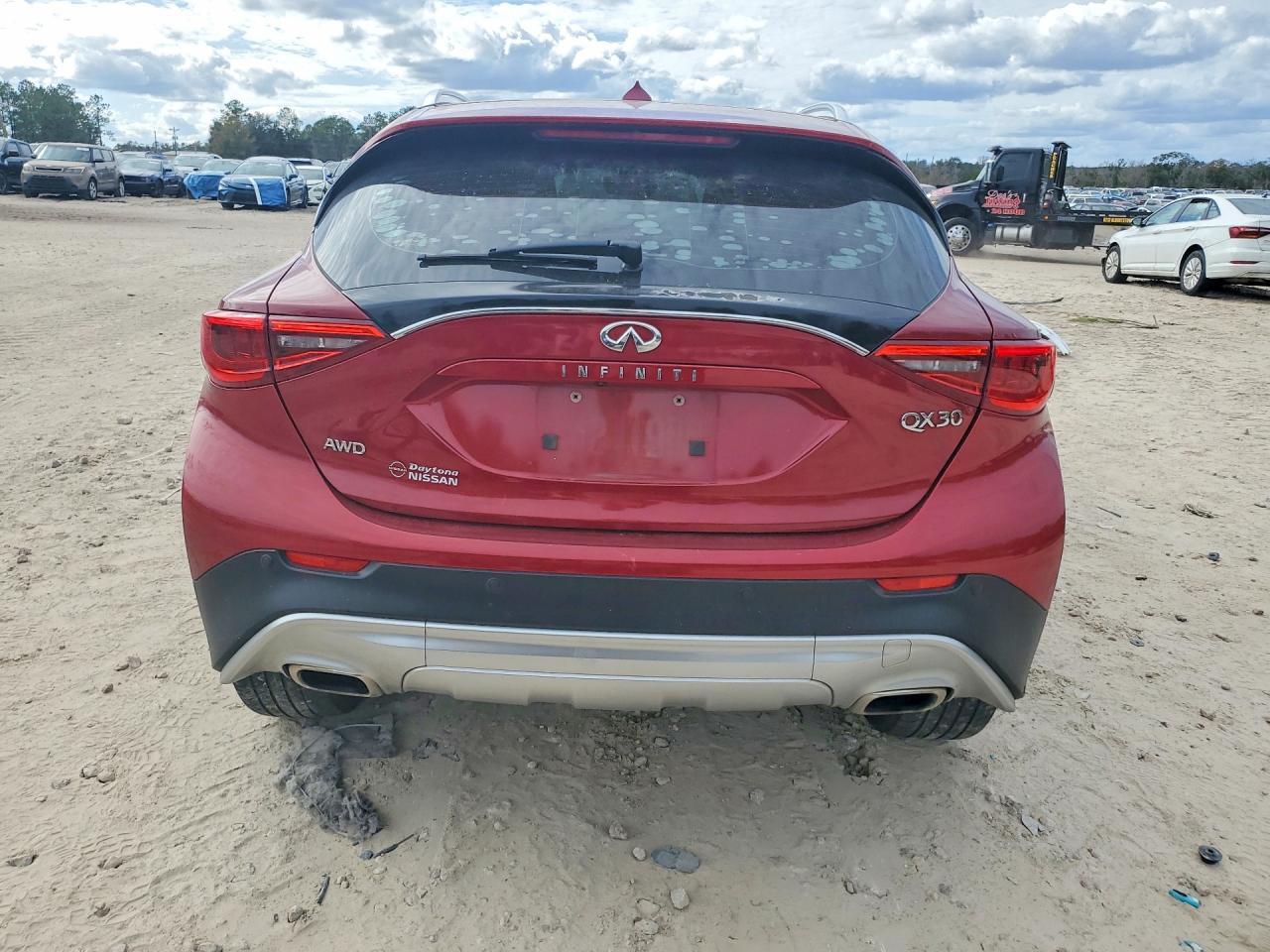 2017 Infinity Qx30 Luxury
