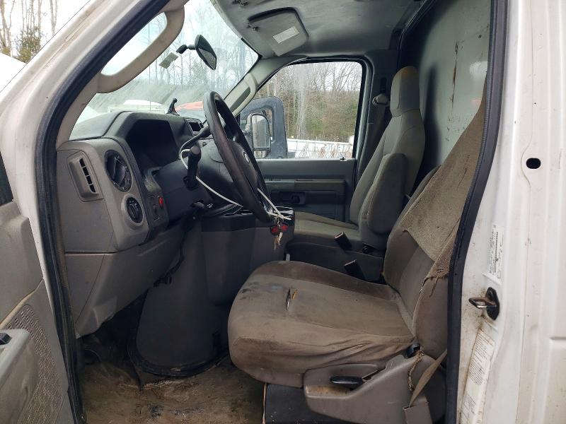 2013 Ford E350 Delivery Truck