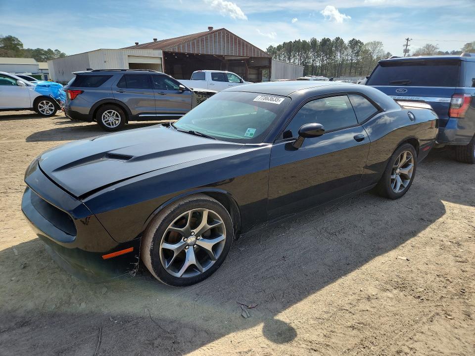 2016 Dodge Challenger sxt