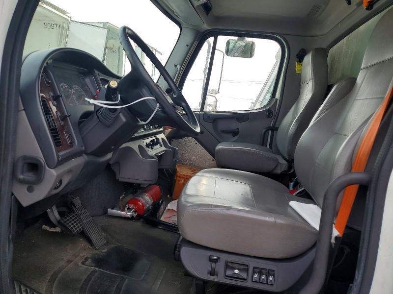 2020 Freightliner Business Class M2 Refrigerated BOX Truck