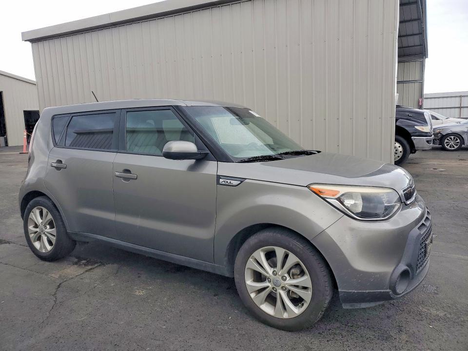 2015 KIA Soul +