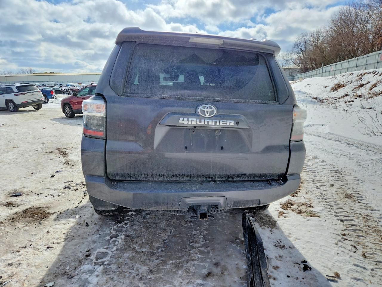 2023 Toyota 4runner se