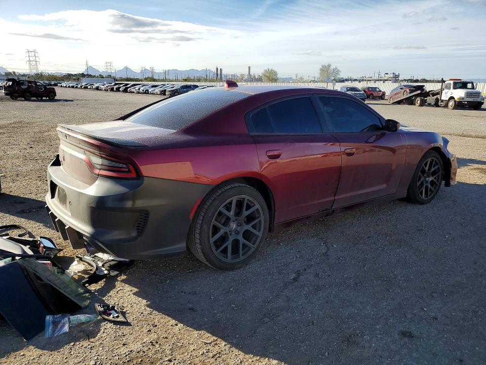 2018 Dodge Charger r