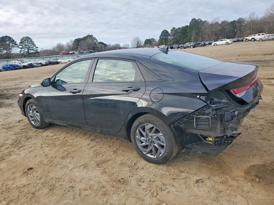 2025 Hyundai Elantra Blue