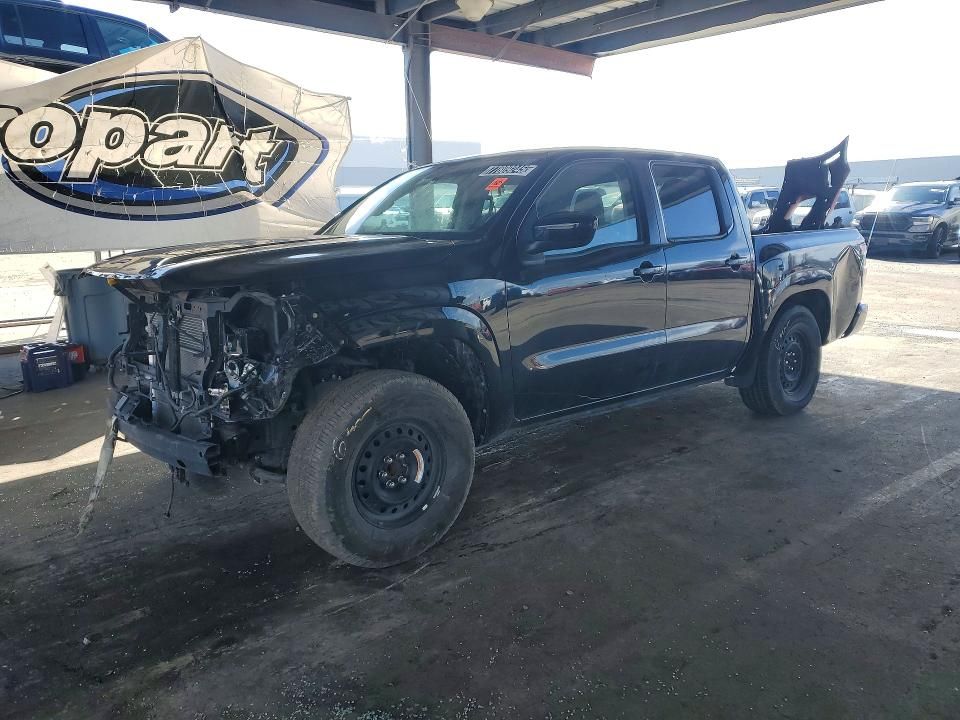 2023 Nissan Frontier s