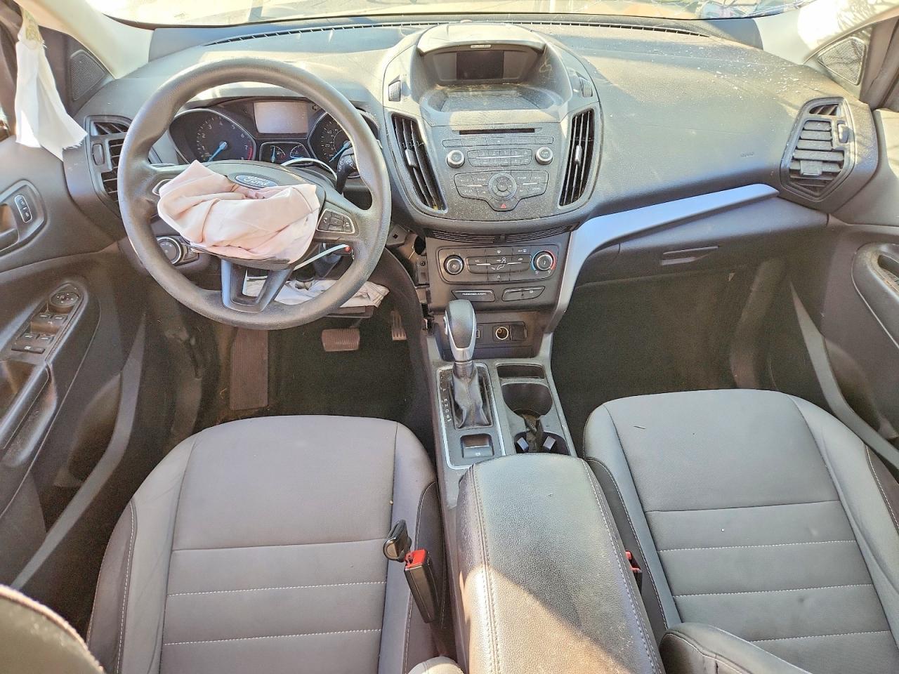 2017 Ford Escape s