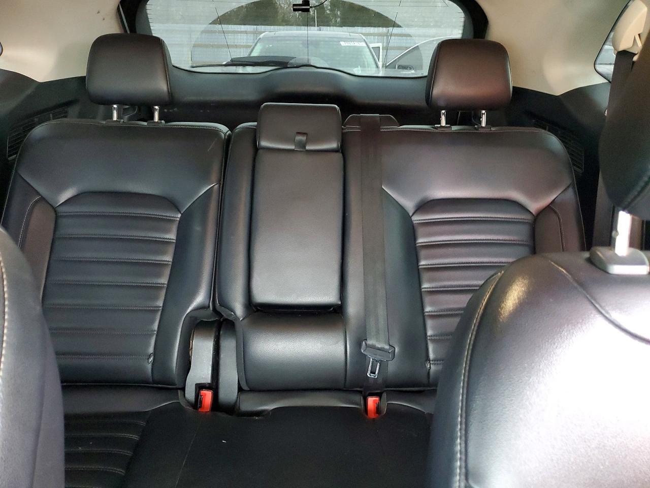2019 Ford Edge sel