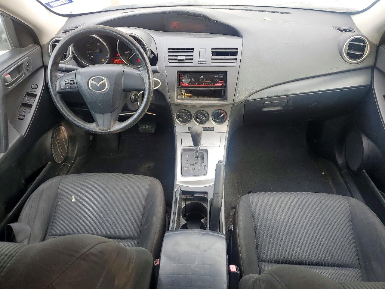 2011 Mazda 3 I