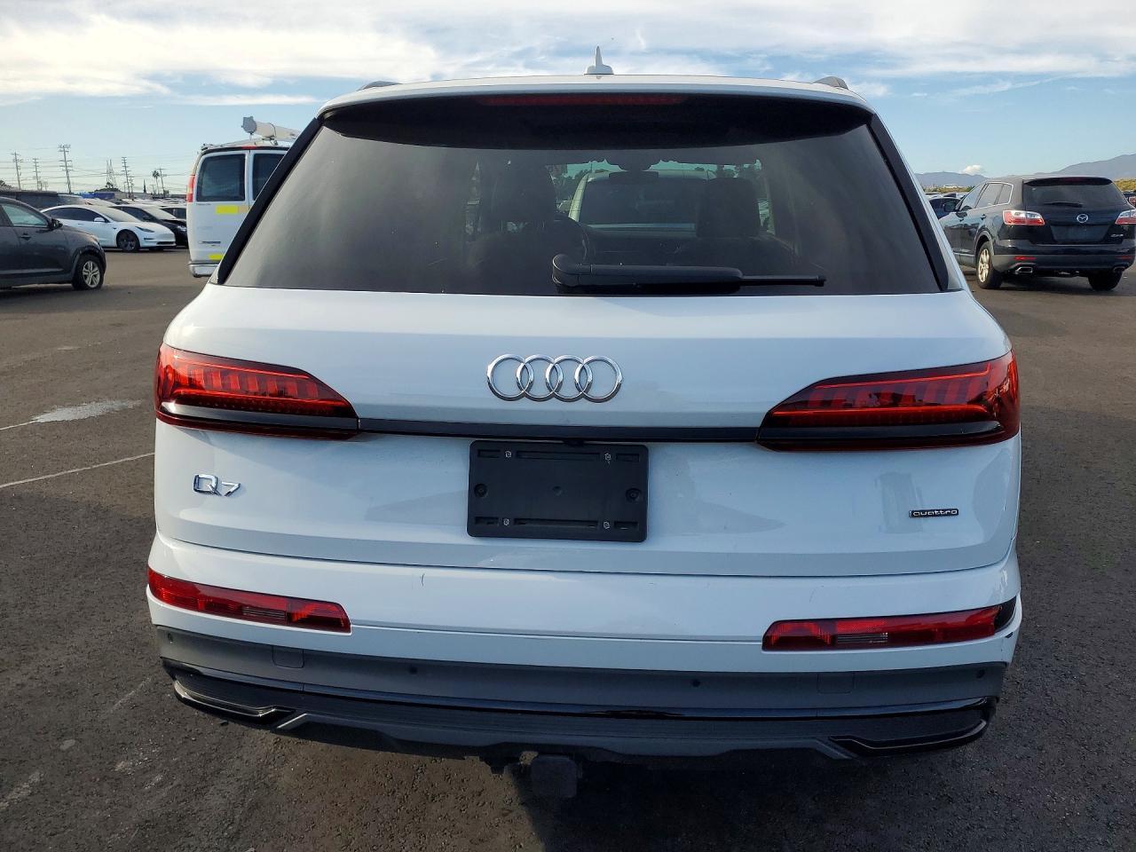 2023 Audi Q7 Prestige