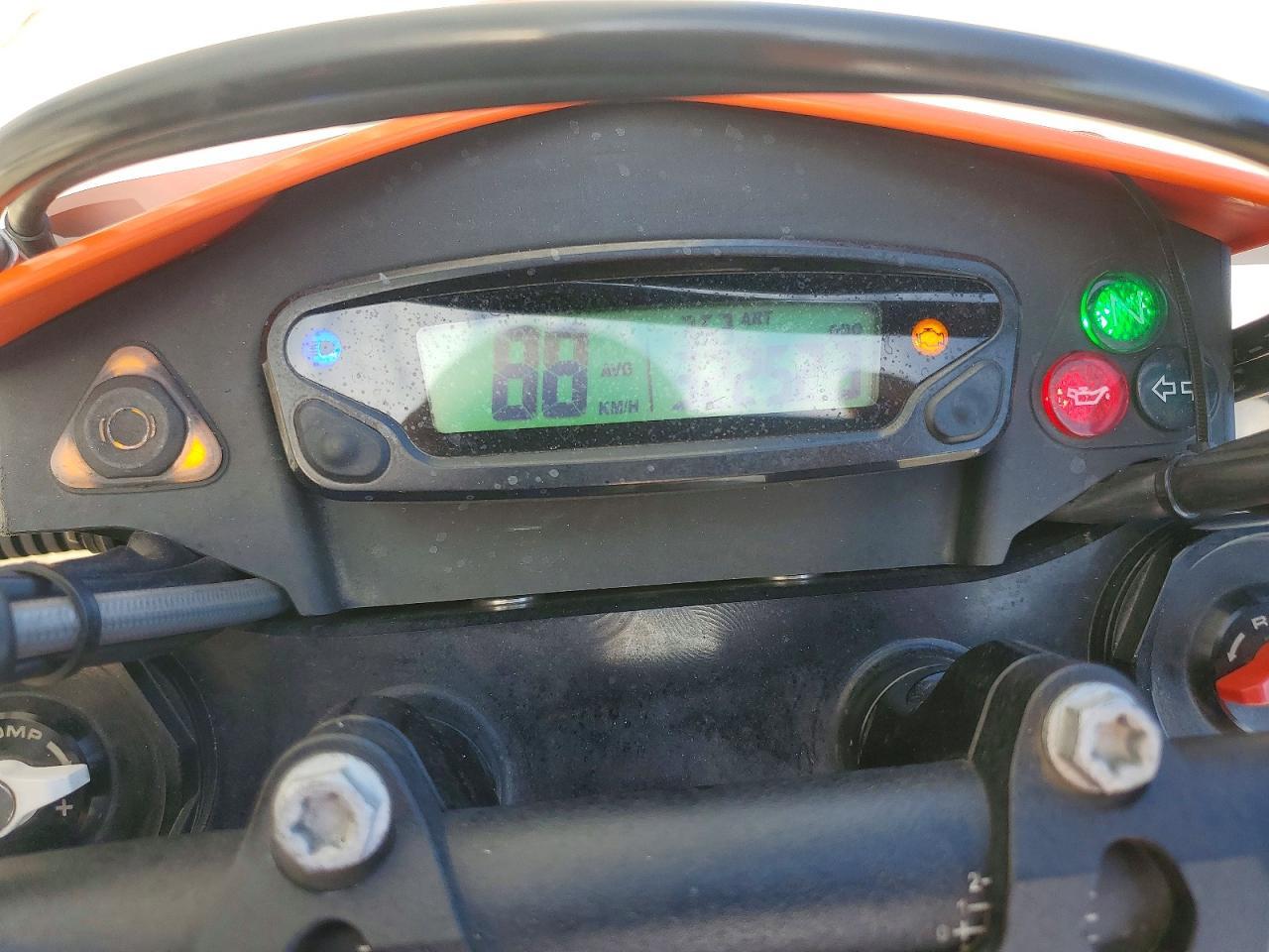 2024 KTM 690 SMC R