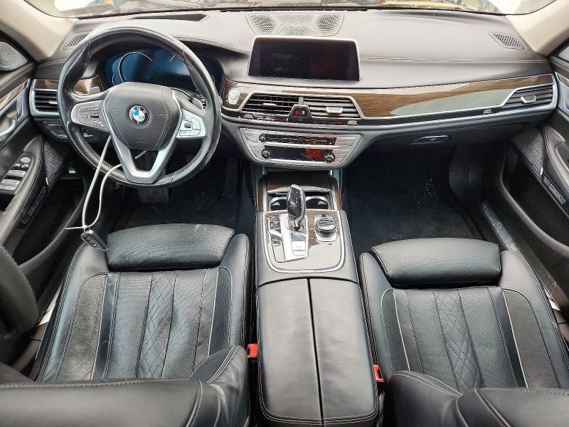 2016 BMW 750 xi