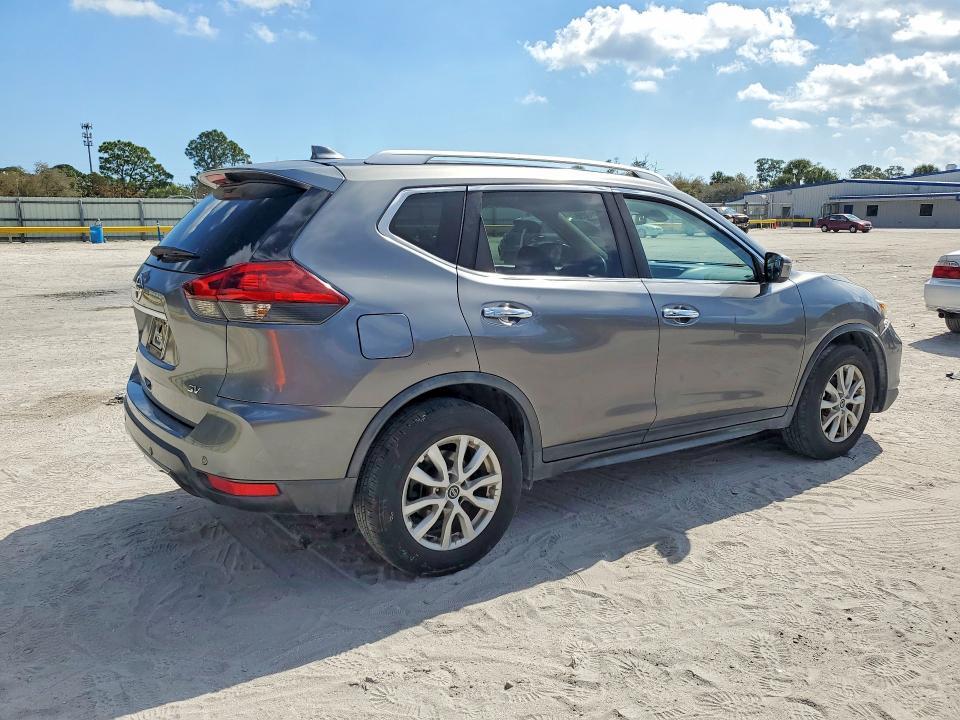 2019 Nissan Rogue sv