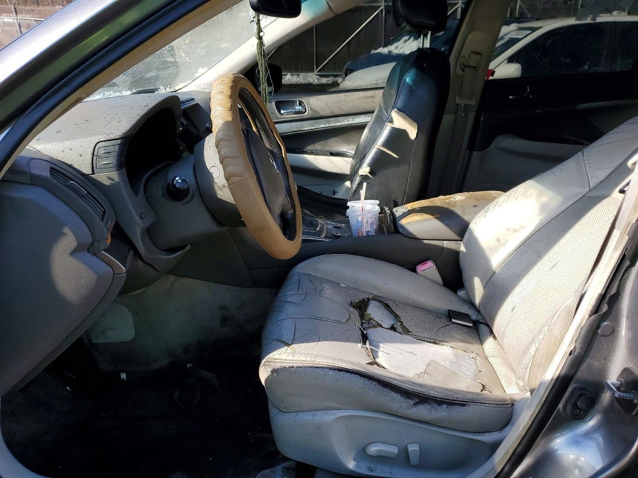 2011 Infiniti G25 Base