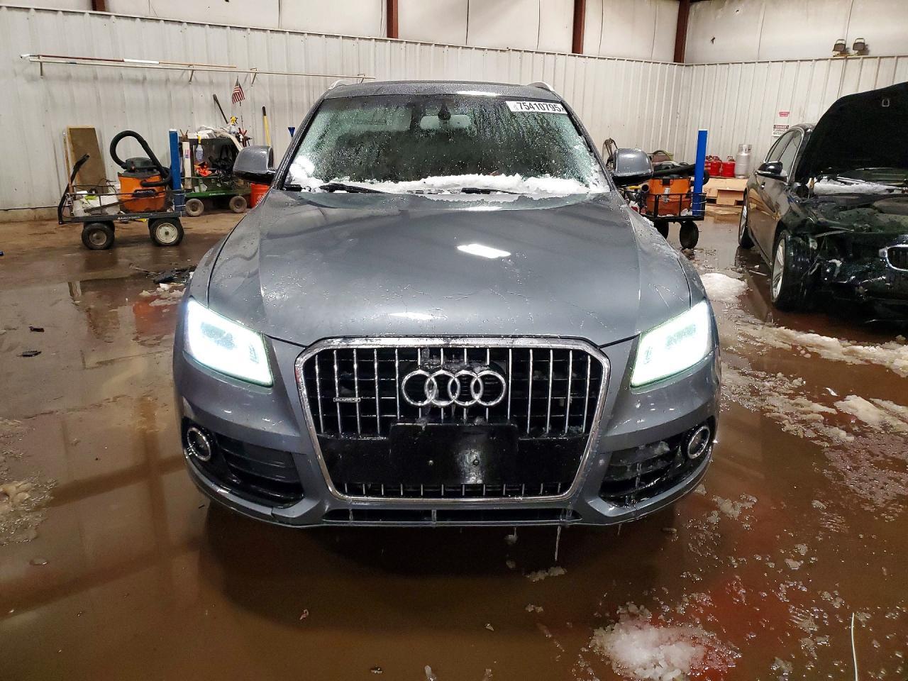 2016 Audi Q5 Premium Plus