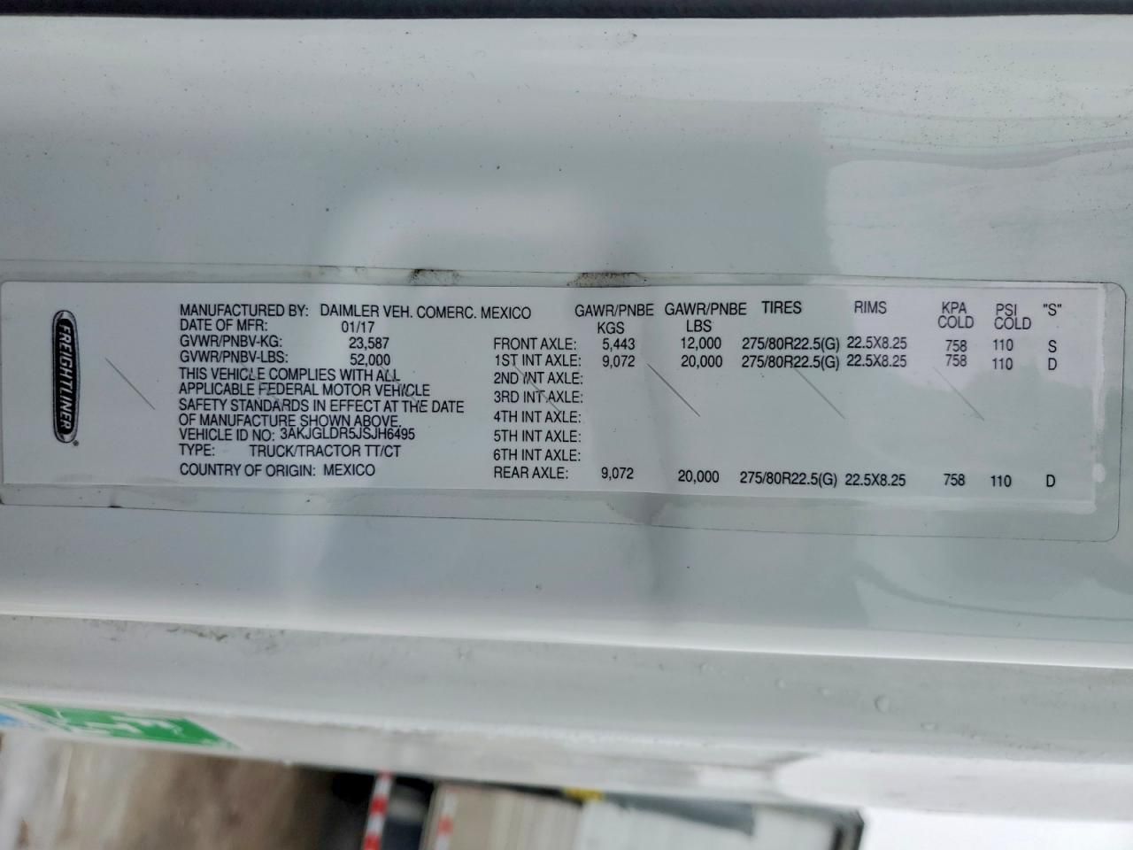 2018 Freightliner Cascadia 125 Semi Truck