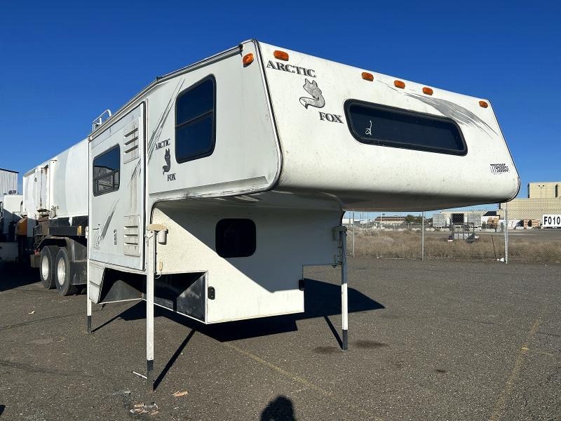 2002 Arctic Fox Camper