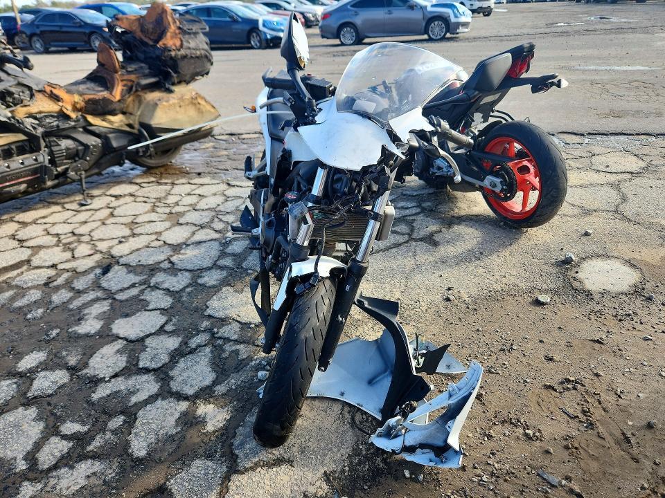 2013 Honda Cbr250 r