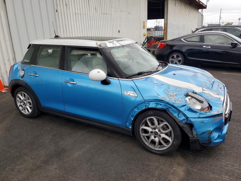 2017 Mini Cooper s