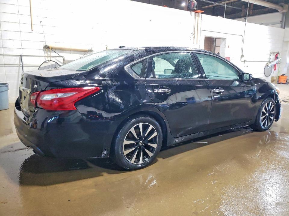 2018 Niss Altima