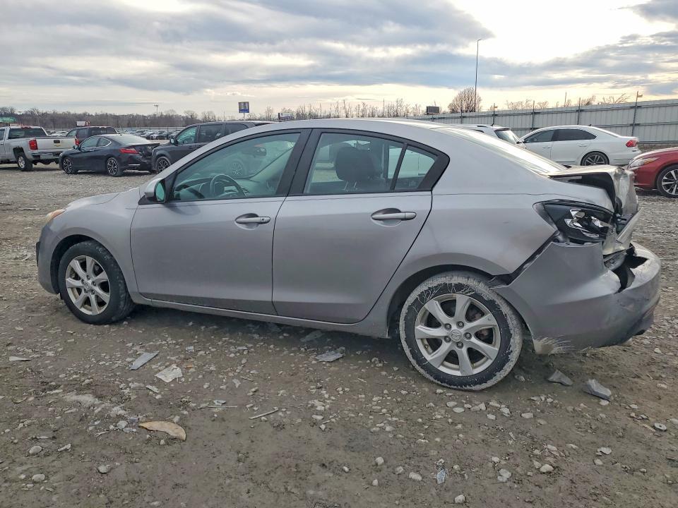 2011 Mazda 3 I
