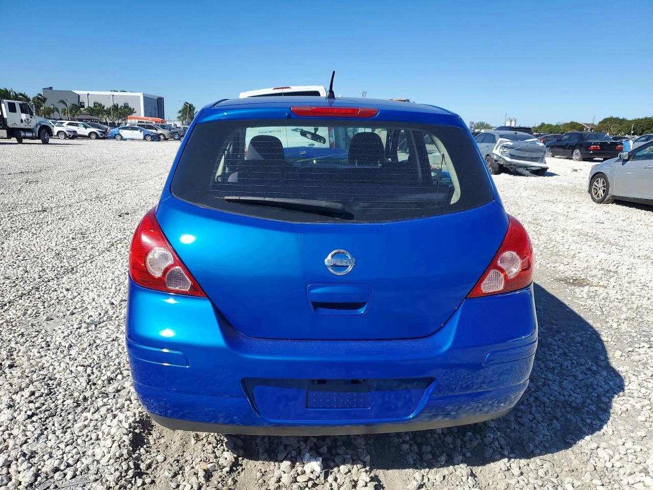2007 Nissan Versa s