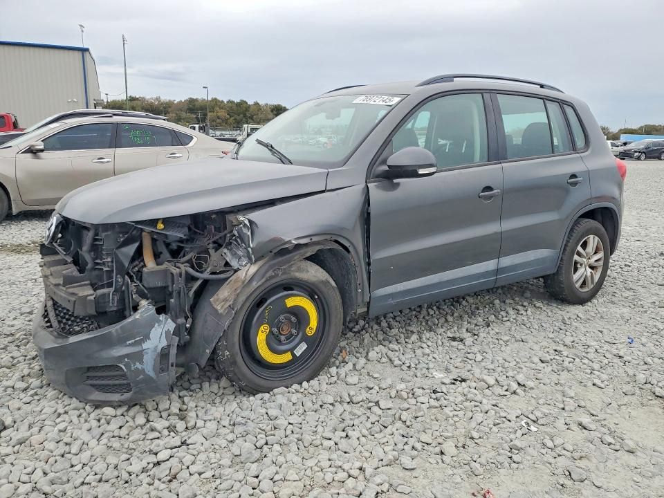 2016 Volkswagen Tiguan s