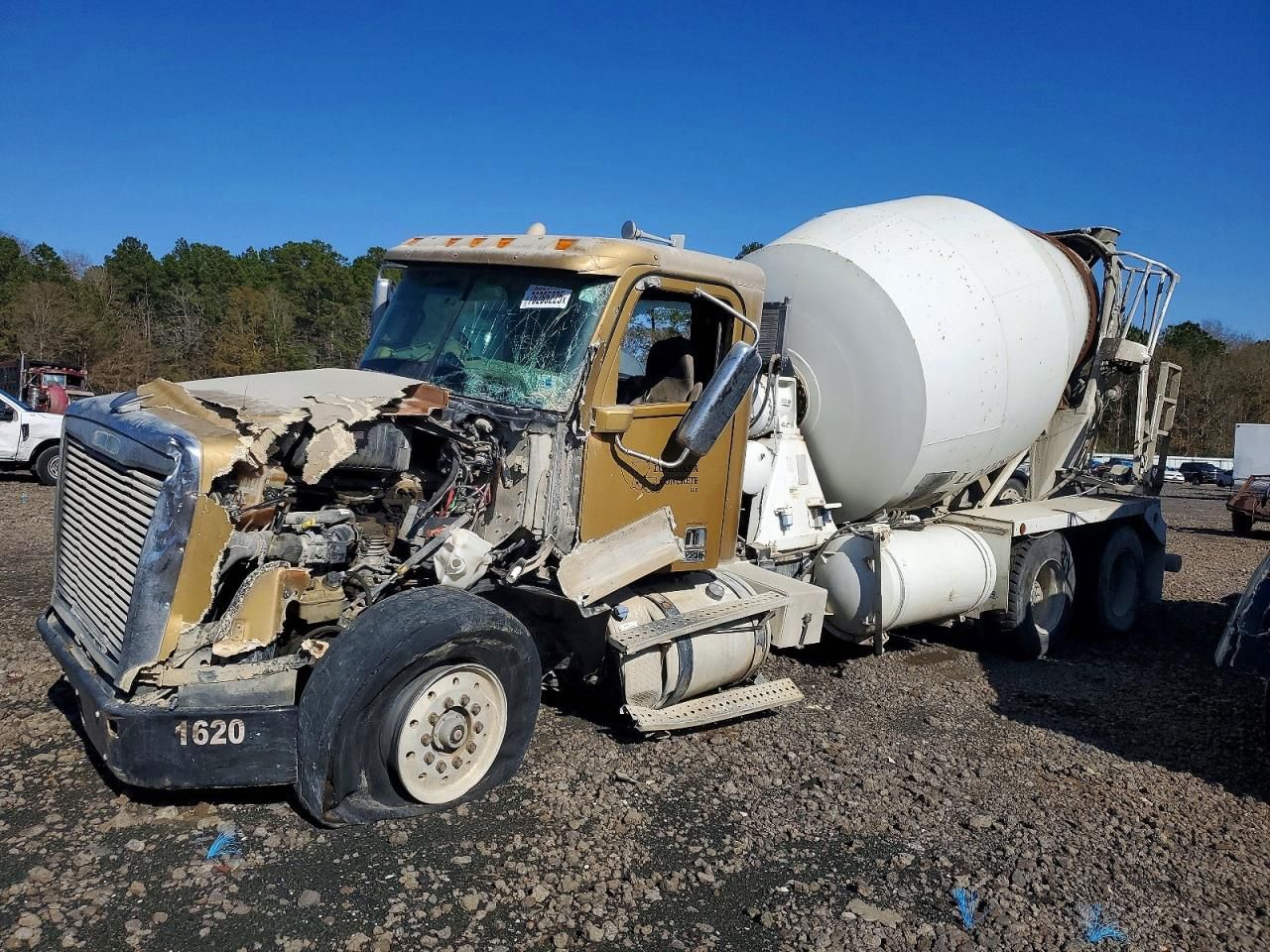 2016 Freightliner 122sd