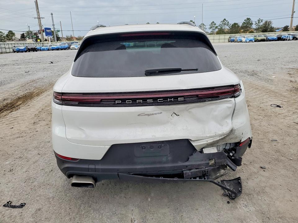2024 Porsche Cayenne