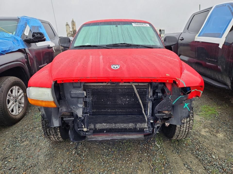 2004 Dodge Dakota Sport