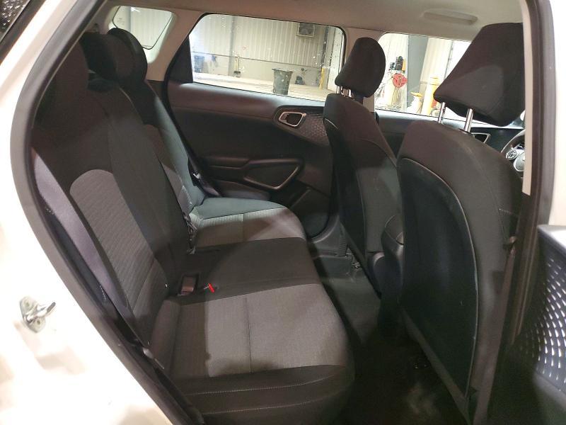 2021 KIA Soul s