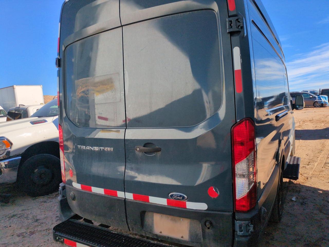 2020 Ford Transit T-Delivery Van