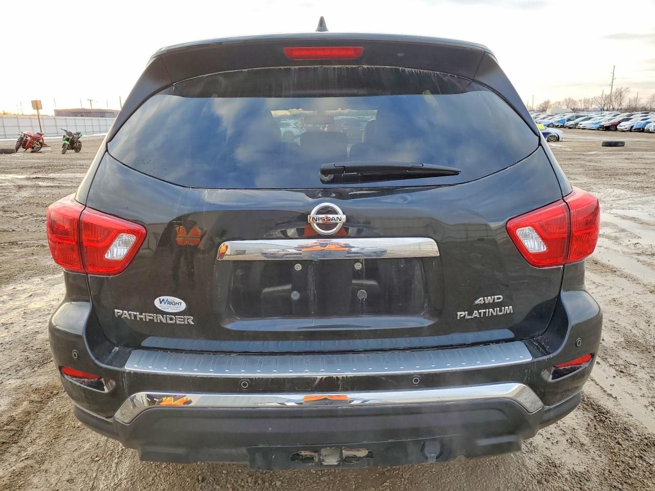 2020 Nissan Pathfinder Platinum