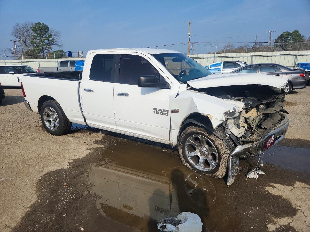 2015 Dodge RAM 1500 SLT