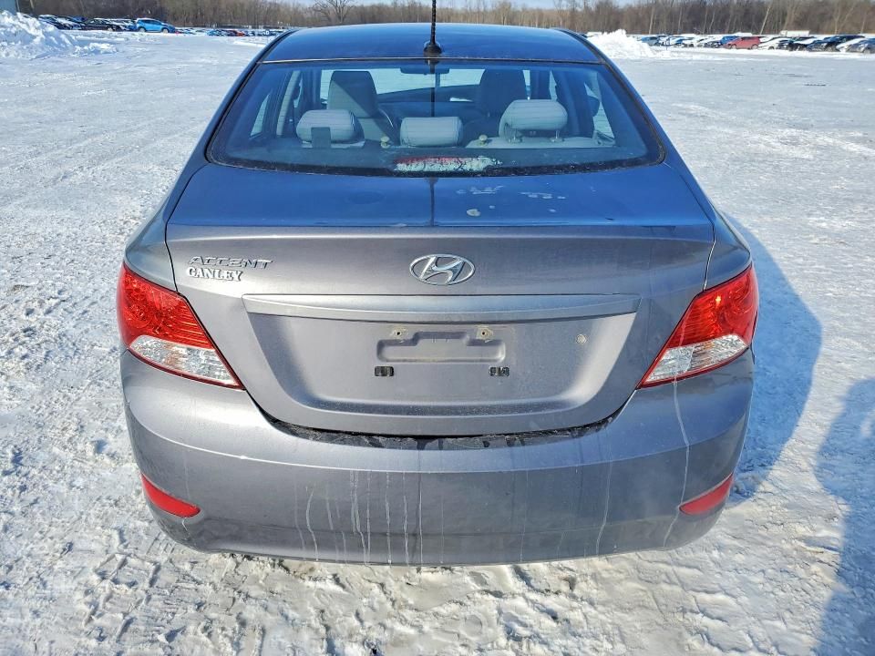 2013 Hyundai Accent gls