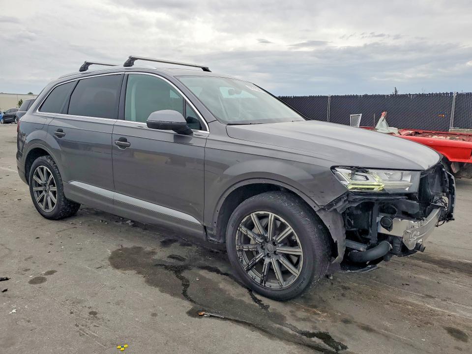 2019 Audi Q7 Premium Plus