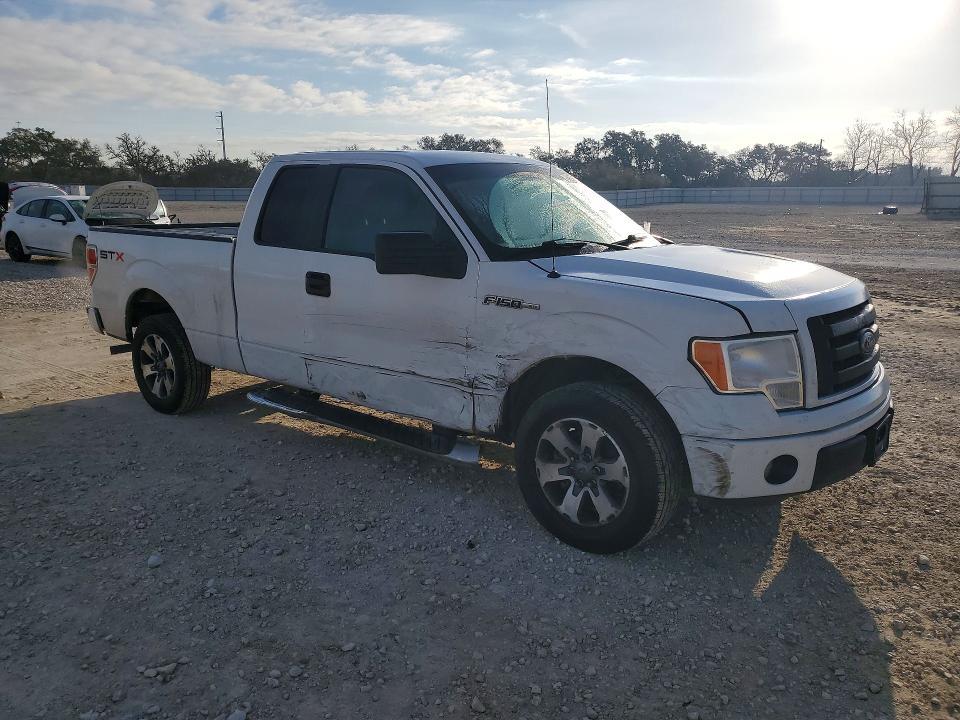 2011 Ford F150 Super cab